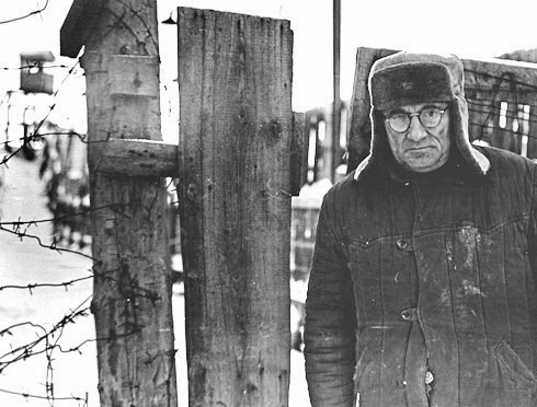 Письменник під час перебування у сталінських концтаборах. Фото з сайту «Полтавщина».